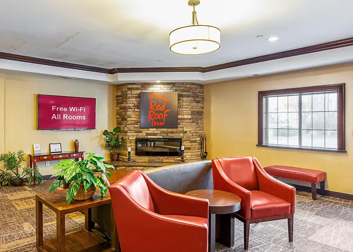 Red Roof Inn Plus Omaha - Council Bluffs