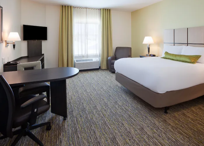 Candlewood Suites Bemidji - Paul Bunyan