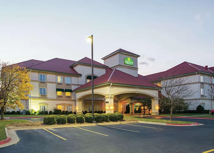 La Quinta By Wyndham Bentonville