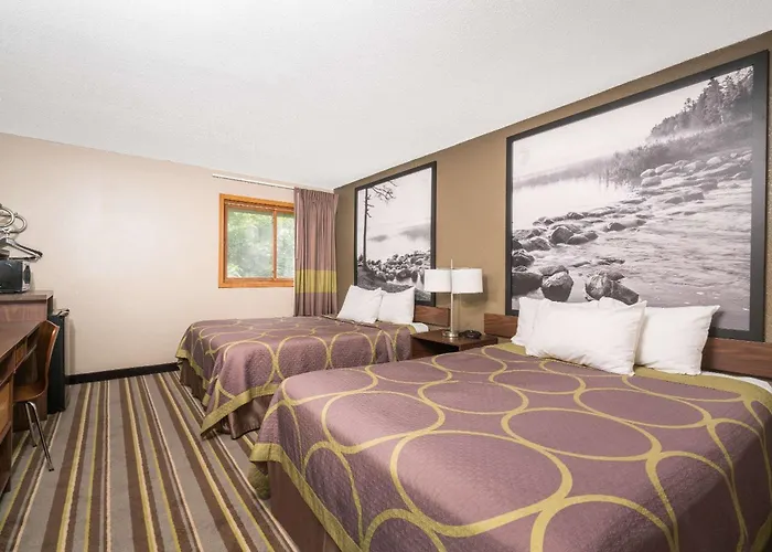 Super 8 By Wyndham St. Cloud