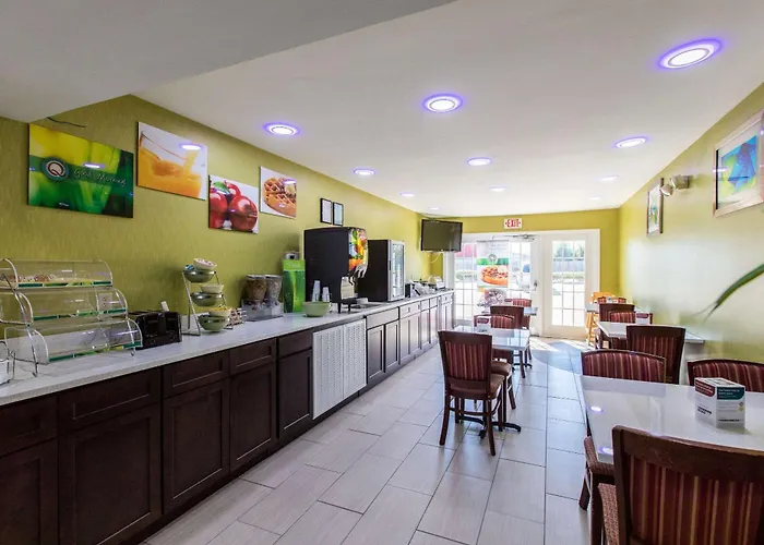 Quality Inn Albertville Us 431