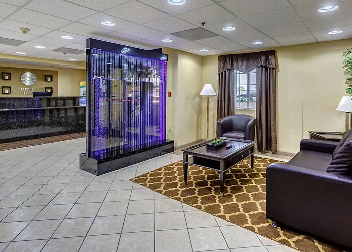 Comfort Inn Decatur Priceville