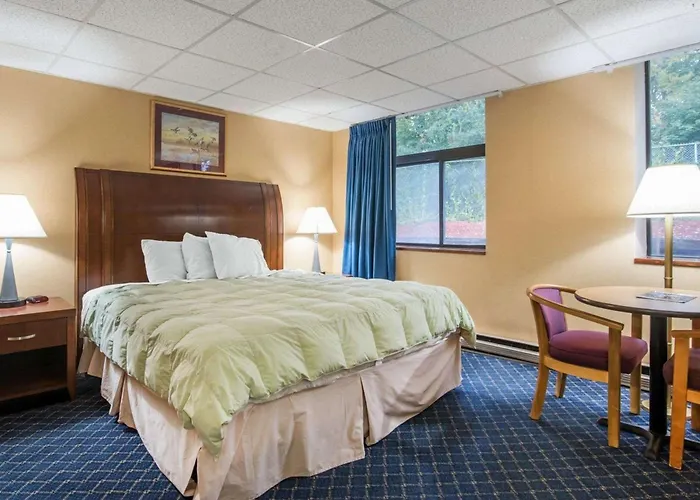 Econo Lodge Manchester
