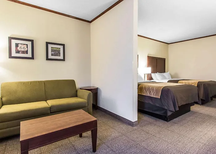 Ardmore Inn & Suites Ardmore