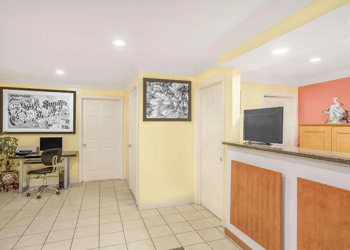 Super 8 By Wyndham Sumter