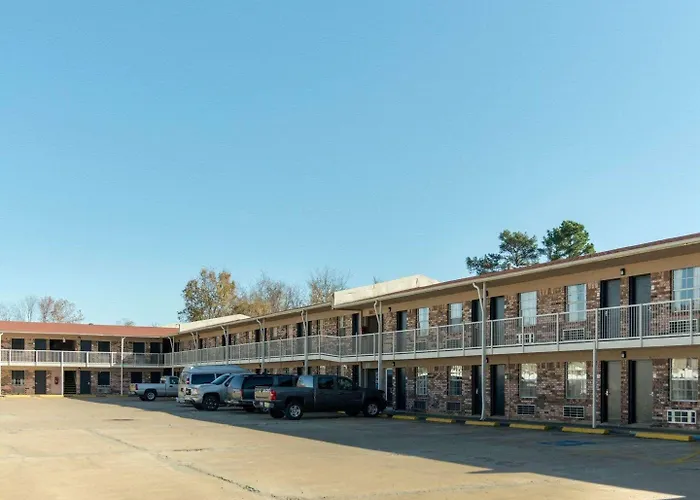 Homestay Inn & Suites