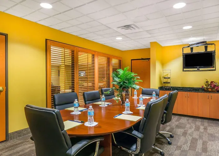 Wingate By Wyndham West Monroe