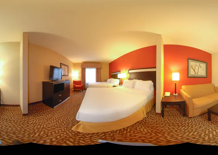 Holiday Inn Express & Suites Pine Bluff/Pines Mall By Ihg
