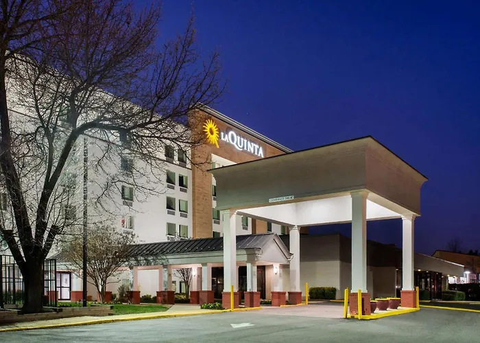 La Quinta Inn & Suites By Wyndham Dc Metro Capital Beltway