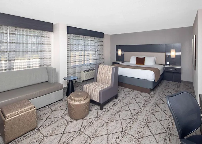 Wingate By Wyndham Greenville Airport