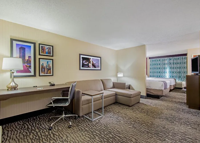 La Quinta By Wyndham Newark - Elkton
