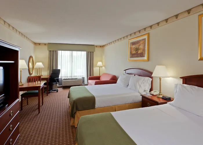 Holiday Inn Express Hotel & Suites-North East By Ihg