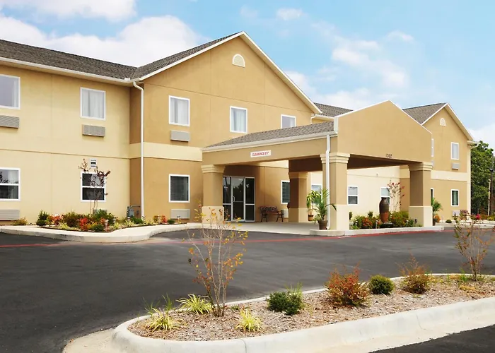 Days Inn & Suites By Wyndham Cabot