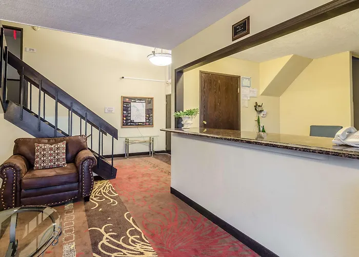 Rodeway Inn Mitchell