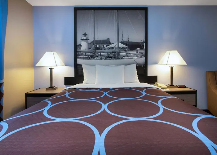 Super 8 By Wyndham Cromwell/Middletown