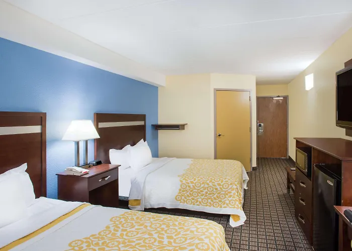 Days Inn By Wyndham New Haven