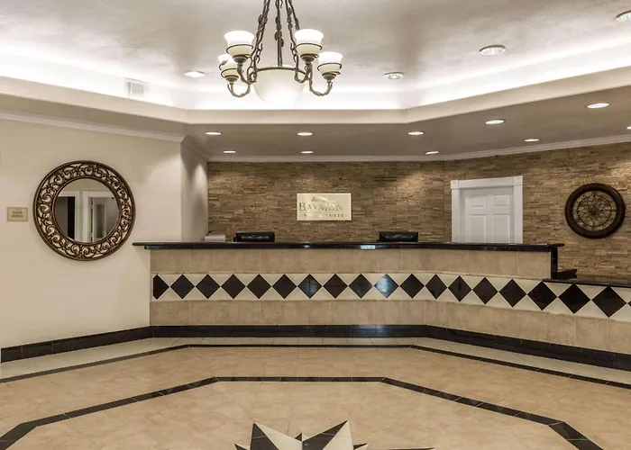 Hotel Baymont By Wyndham Galveston