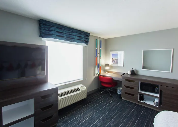 Hampton Inn & Suites Ankeny