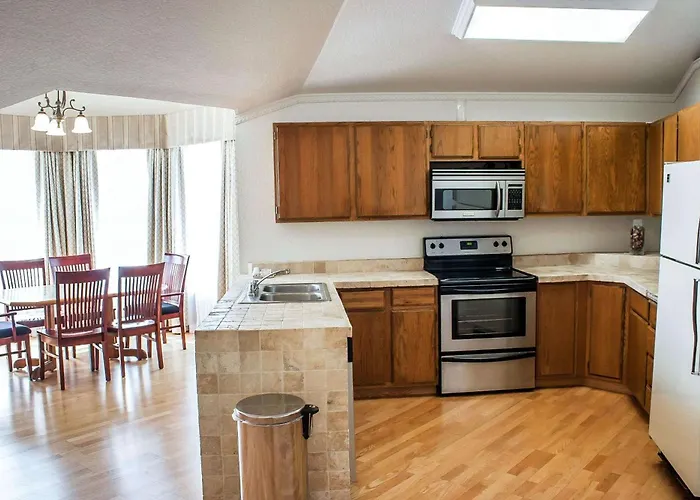 Quality Inn & Suites Fife Seattle