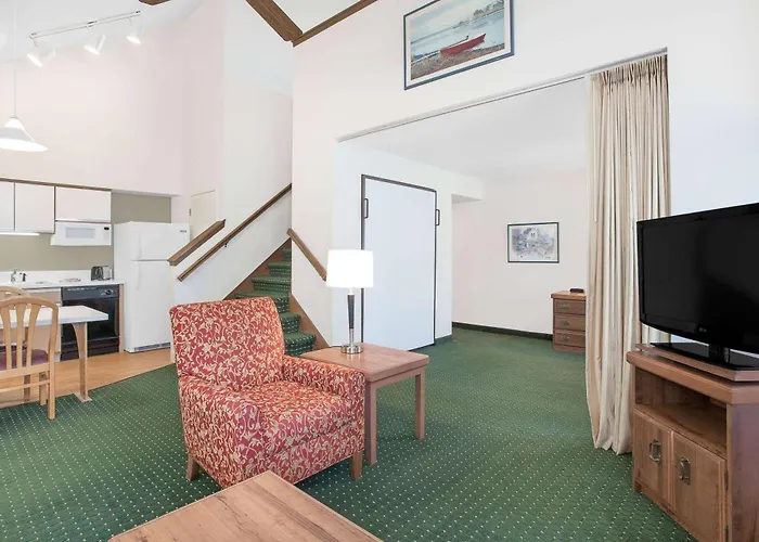 Hawthorn Extended Stay By Wyndham Green Bay