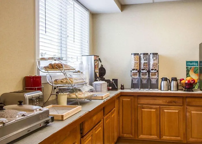 Quality Inn & Suites South Portland