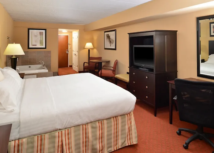 Holiday Inn Martinsburg By Ihg