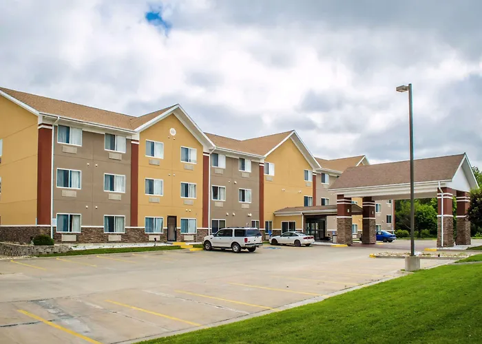 Quality Suites St. Joseph