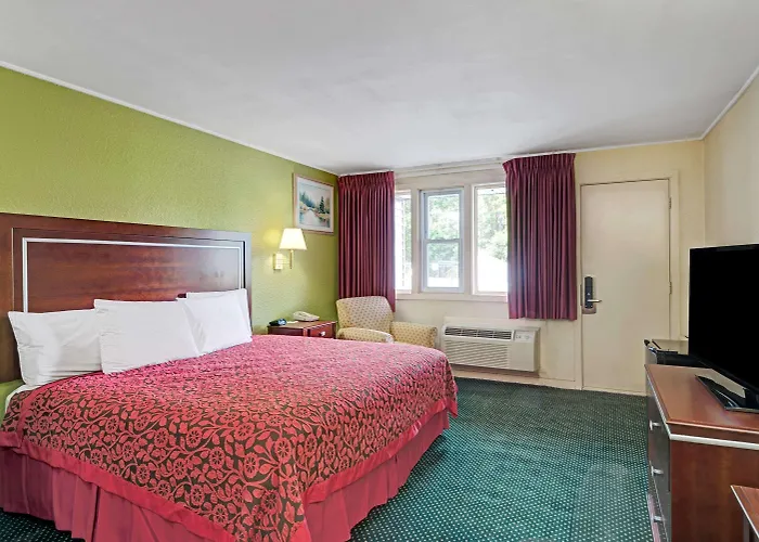 Days Inn By Wyndham Kittery