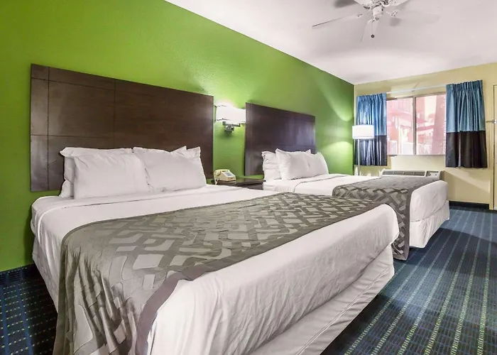 Rodeway Inn & Suites