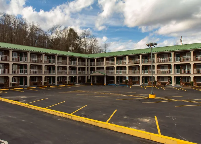 Surestay Hotel By Best Western Summersville
