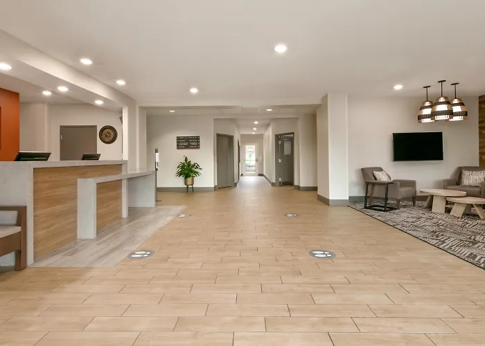 Candlewood Suites Springfield