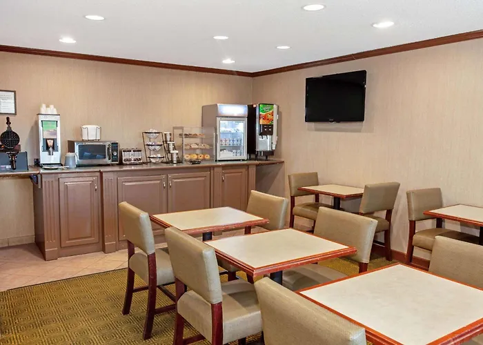 La Quinta By Wyndham Stevens Point