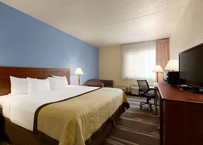 Ramada By Wyndham Fargo