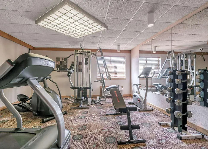 Ramada By Wyndham Fargo