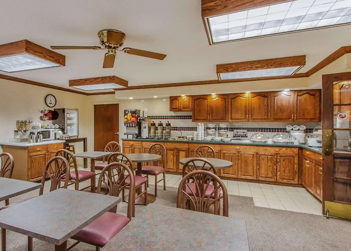 Rodeway Inn