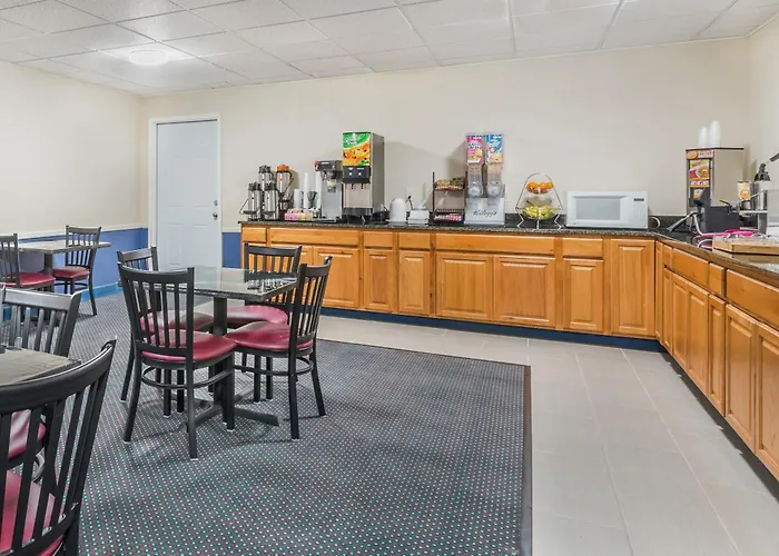Howard Johnson By Wyndham Bangor