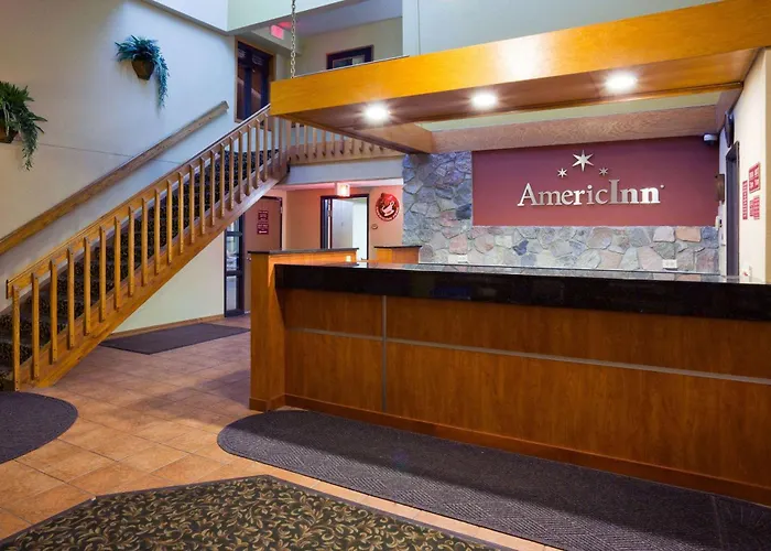 Americinn By Wyndham Fargo West Acres