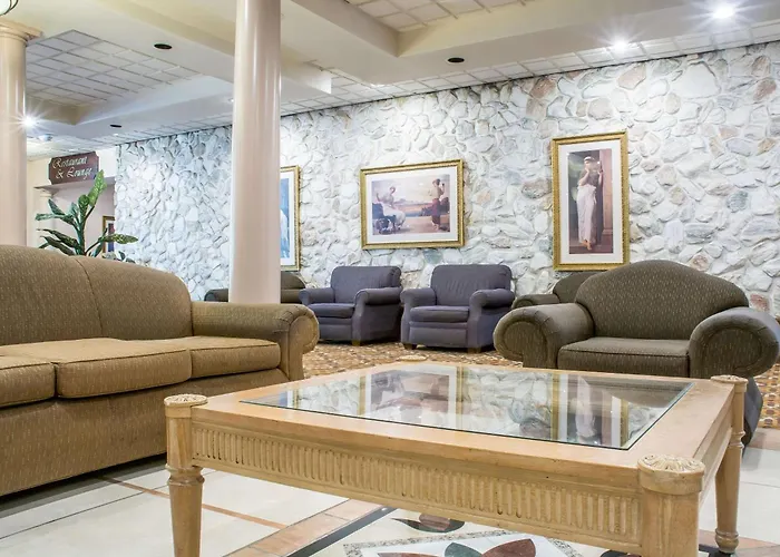 Quality Inn & Suites