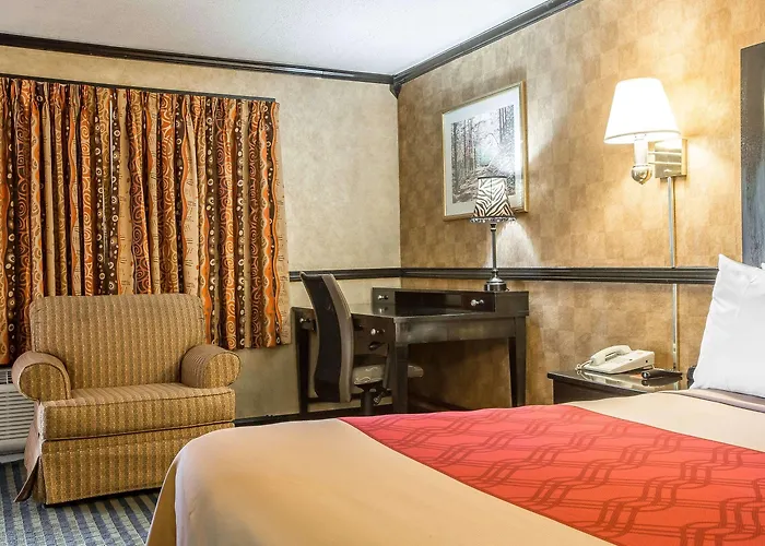Econo Lodge Montpelier I-89