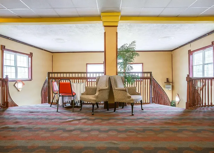 Econo Lodge Montpelier I-89