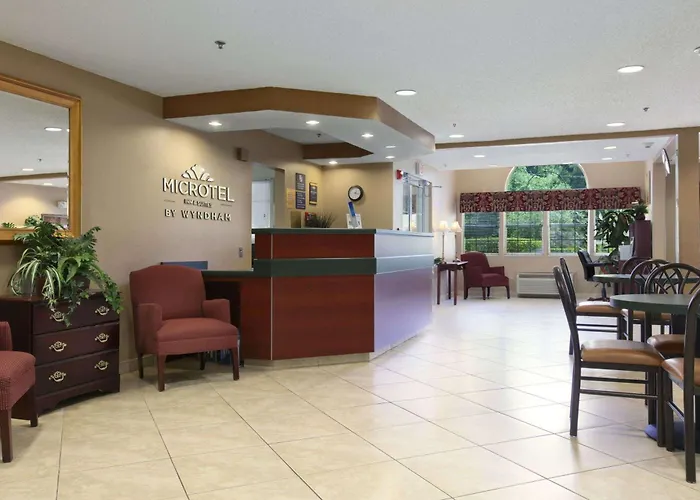 Microtel Inn & Suites By Wyndham Palm Coast I-95