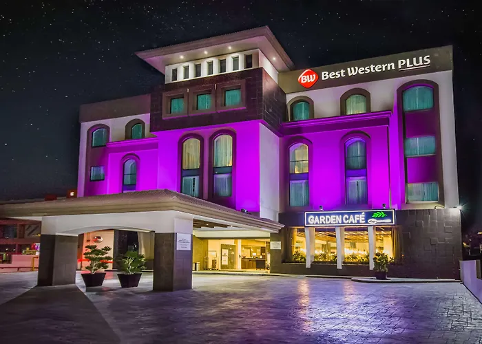 Best Western Oak Meadows Inn