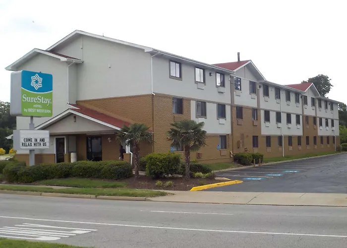 Best Western Plus Stevens County Inn