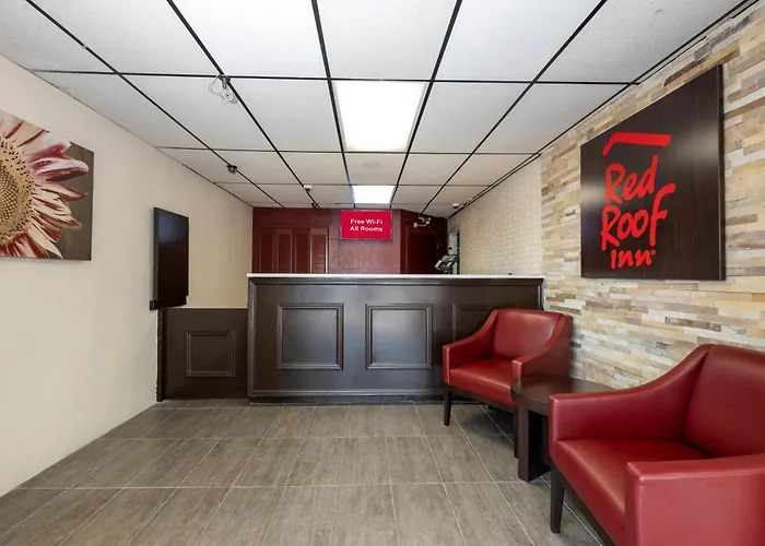 Red Roof Inn West Point