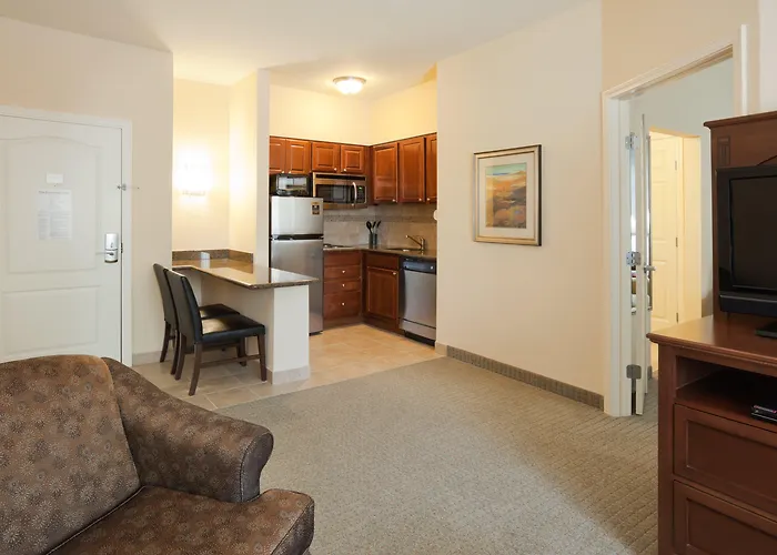 Homewood Suites Lafayette-Airport