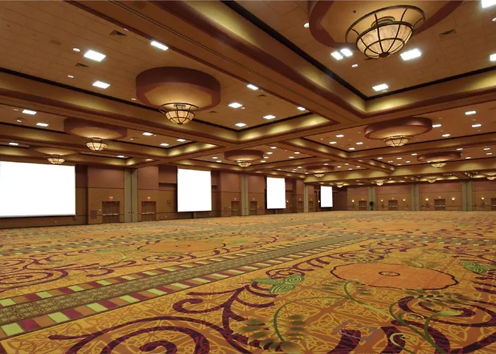 Embassy Suites Omaha- La Vista/ Hotel & Conference Center