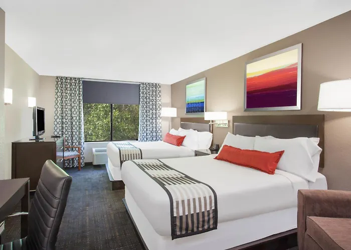 Wingate By Wyndham Columbia
