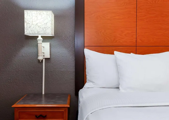 La Quinta Inn By Wyndham Laredo I-35