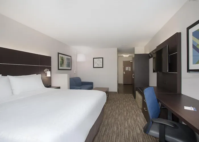 Holiday Inn Express Hotel & Suites Longmont By Ihg