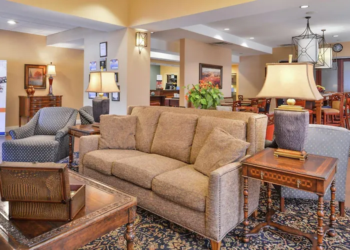 Hampton Inn Jackson-College Avenue
